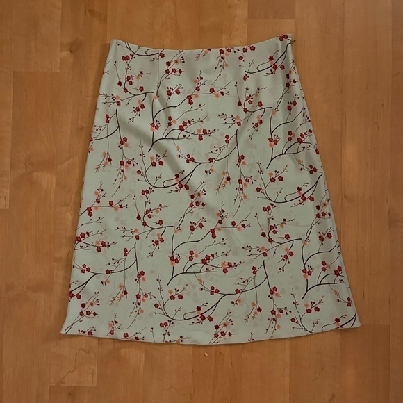 TRUE VINTAGE 90s Express Cherry Blossom Teal Knee Length Skirt size 5/6 - Picture 4 of 8